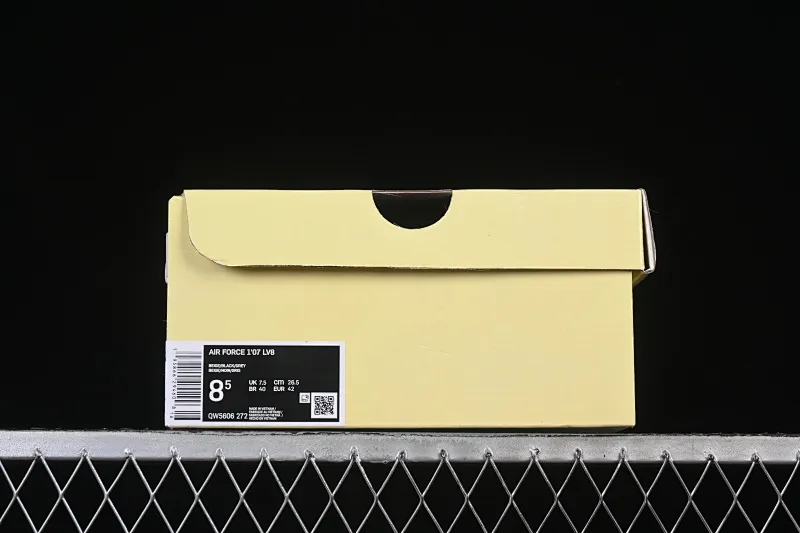 All categories Nk Air Force 1 Air Force series Nk Air Force 1 Low Air Force low top Nike Air Force 1'07 Low Supreme joint graffiti beige gray Air Force 1 low top casual sneakers QW5606-272